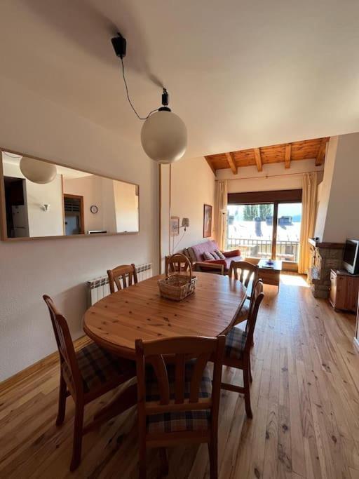 Apartamento Margalida En Cerler, Pirineo Huesca Buitenkant foto